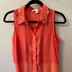 Button down tank